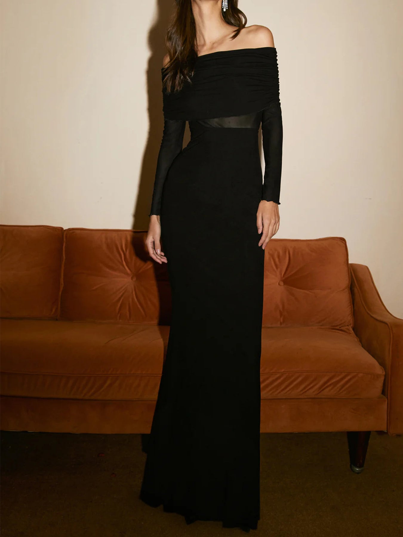 Waist-Cinching Slim Long Dress – The Chic Wholesale